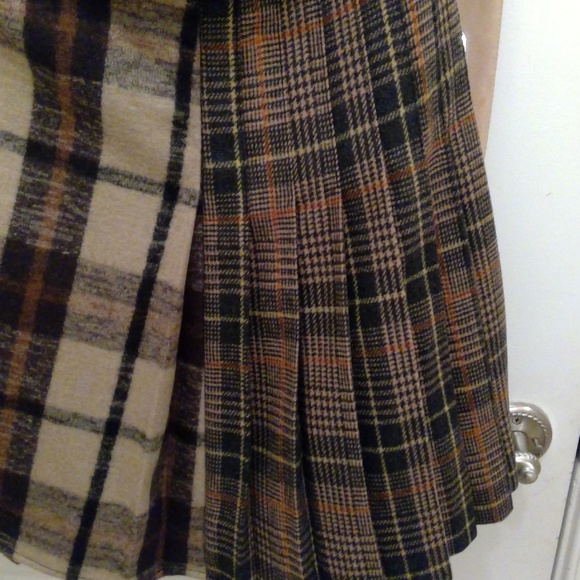 SOLD on Eb Tory Burch Lula Plain A-Line Skirt - Picture 3 of 5